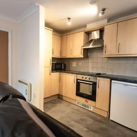 Frances Mews - Location Long By Shortstayuk Apartment Bristol